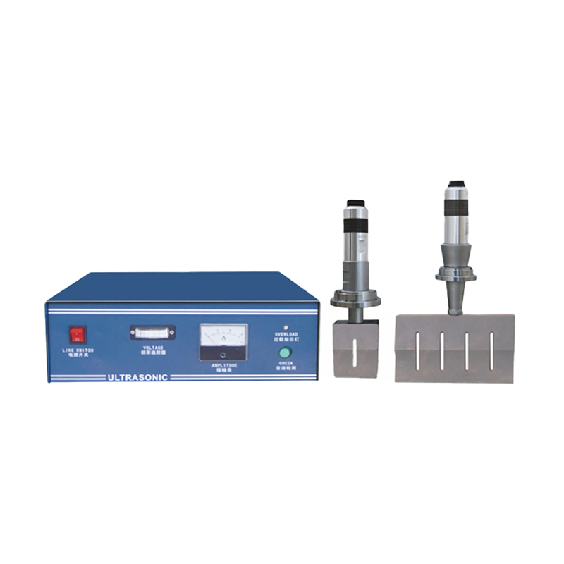 20kHz-2600/2000W 經(jīng)濟(jì)機(jī)型 超聲波焊接自動(dòng)化配套